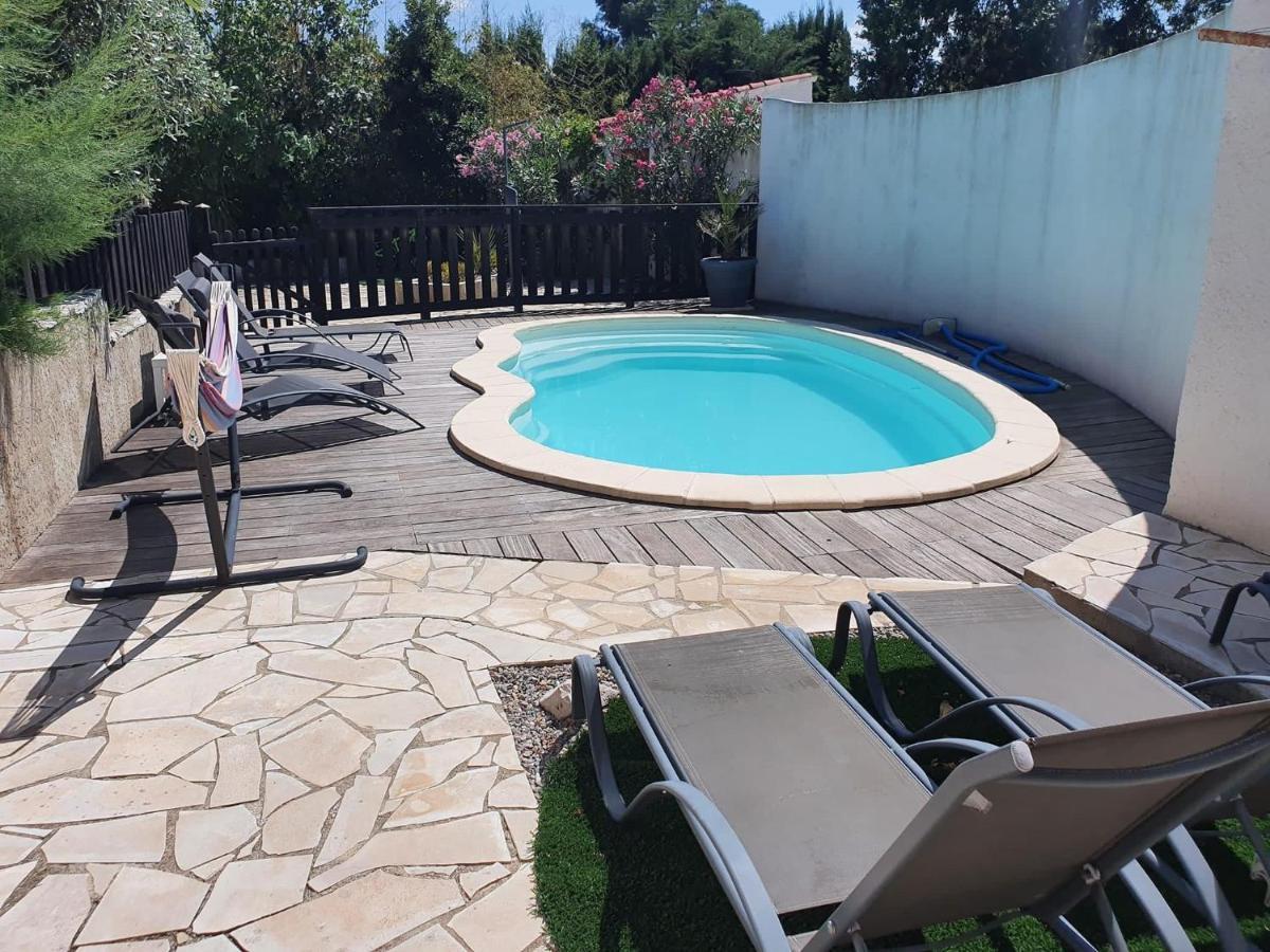 Charmant Logement Avec Piscine Saint-Feliu-d'Avall Exterior photo
